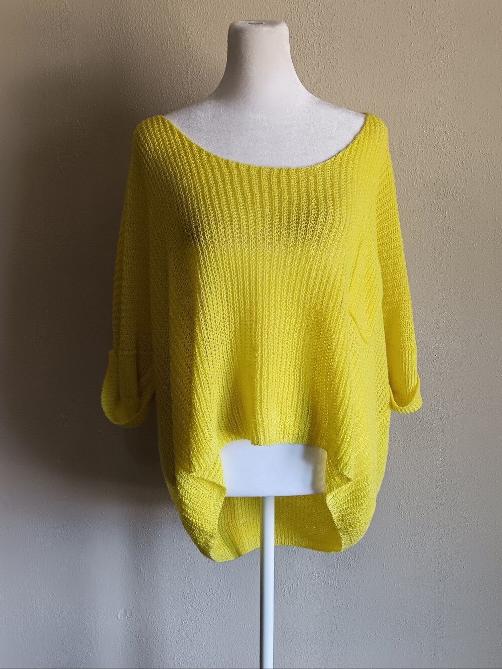 Slouchy Bright Yellow Knit Boatneck Women's Sweater, Ces Femme Size M / L - Picture 2 of 9